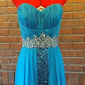 NWOT Sz6 teal sweetheart strapless prom dress